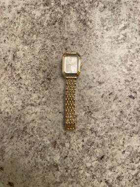 XIMILI Women's Gold-Tone Rectangular Quartz Watch with Link Bracelet